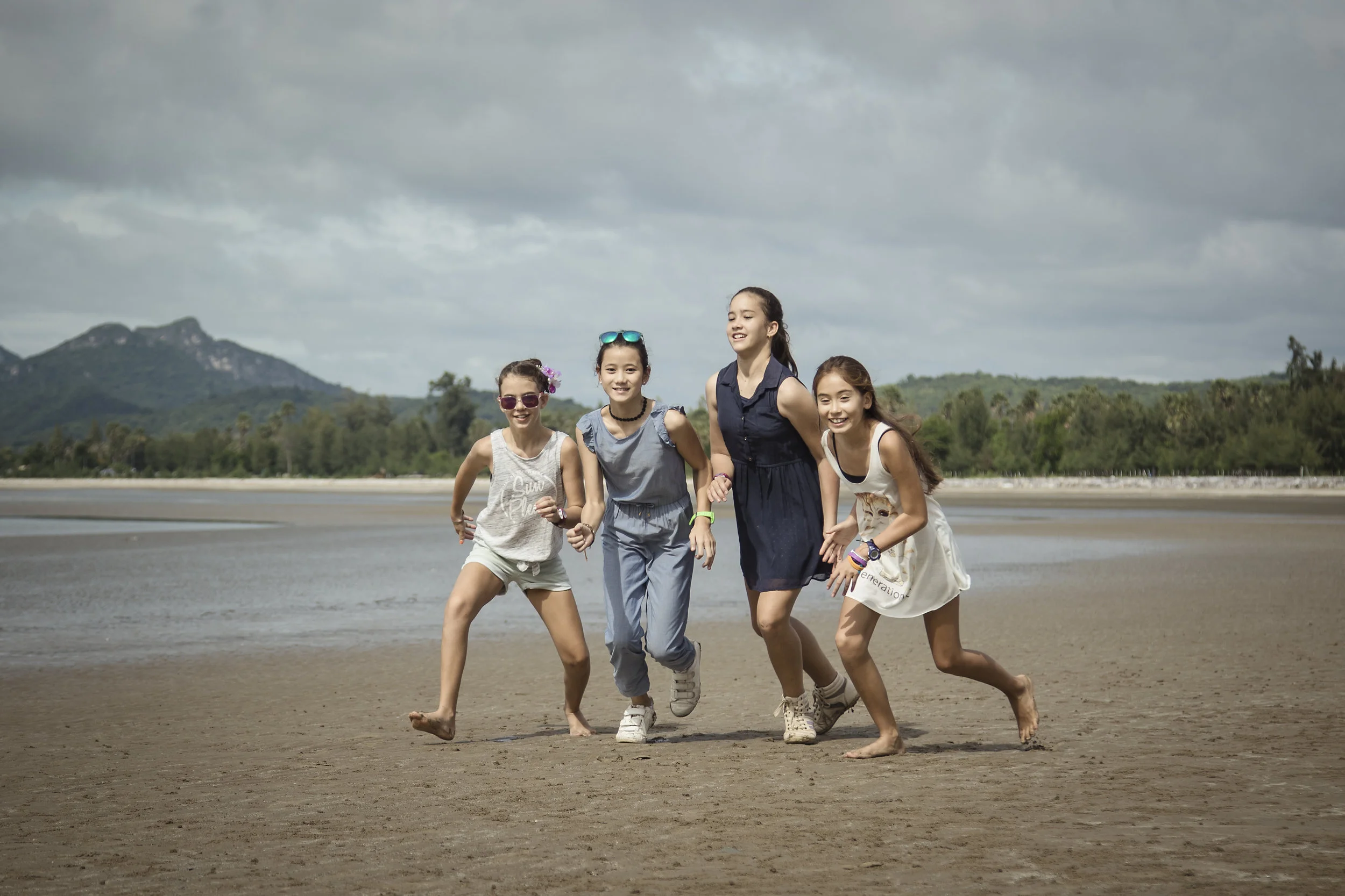 Day-Beach-Family-1.jpg