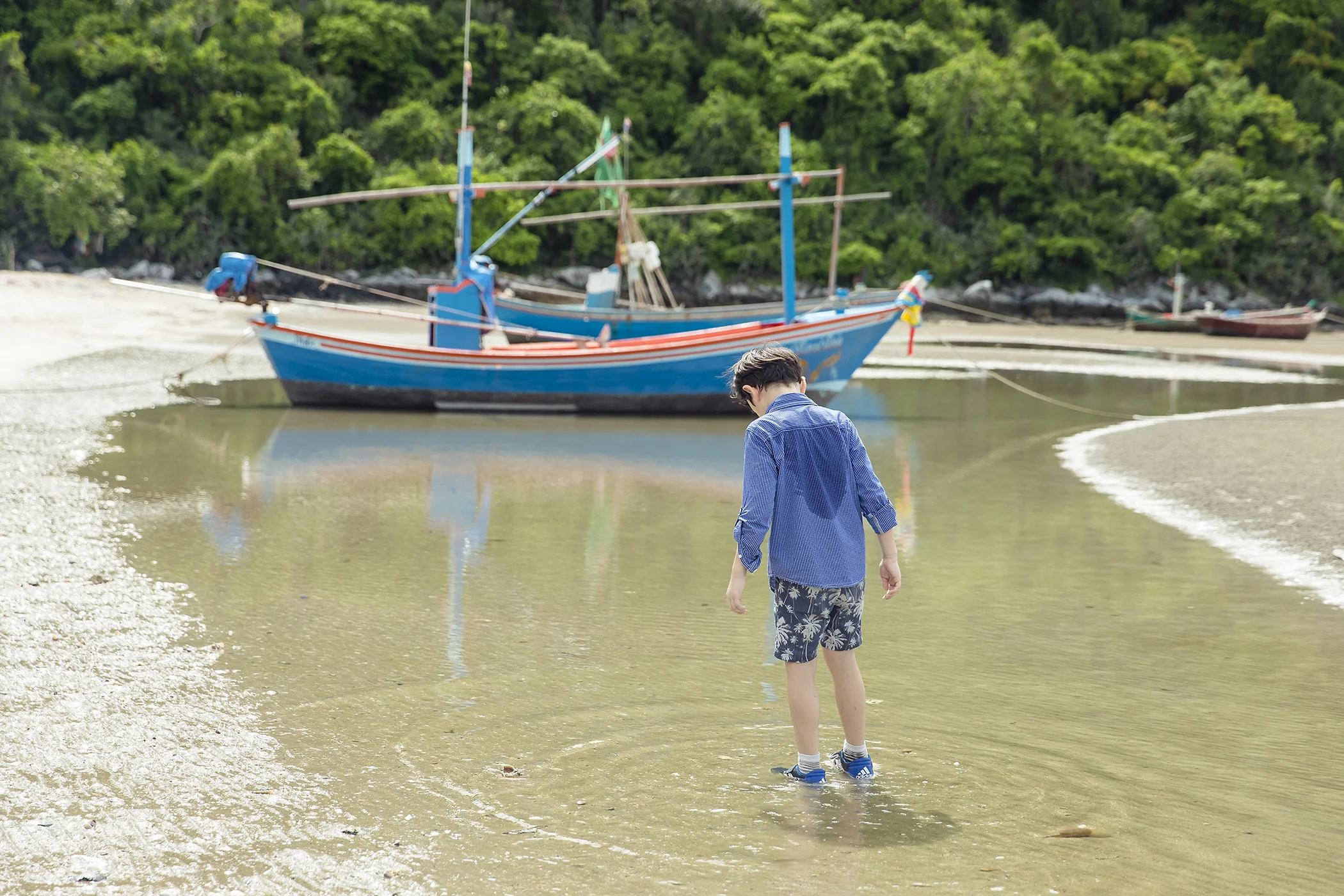 Day-Beach-Family-12.jpg