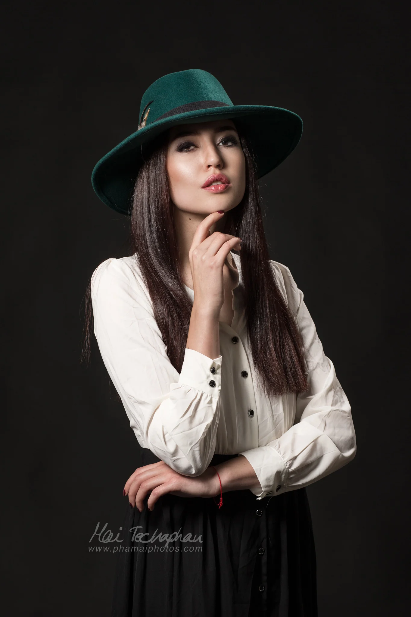 Ly-Fashion-3.jpg