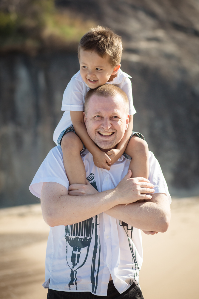  Family Photo Session at Sai Noi Beach in Khao Tao, Hua Hin 