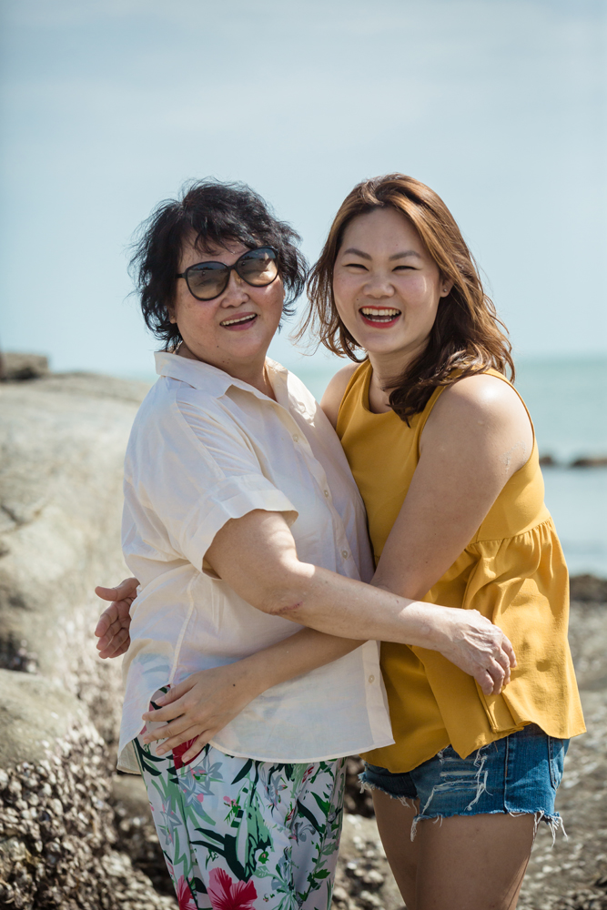  Family Photo Session on Hua Hin Beach 