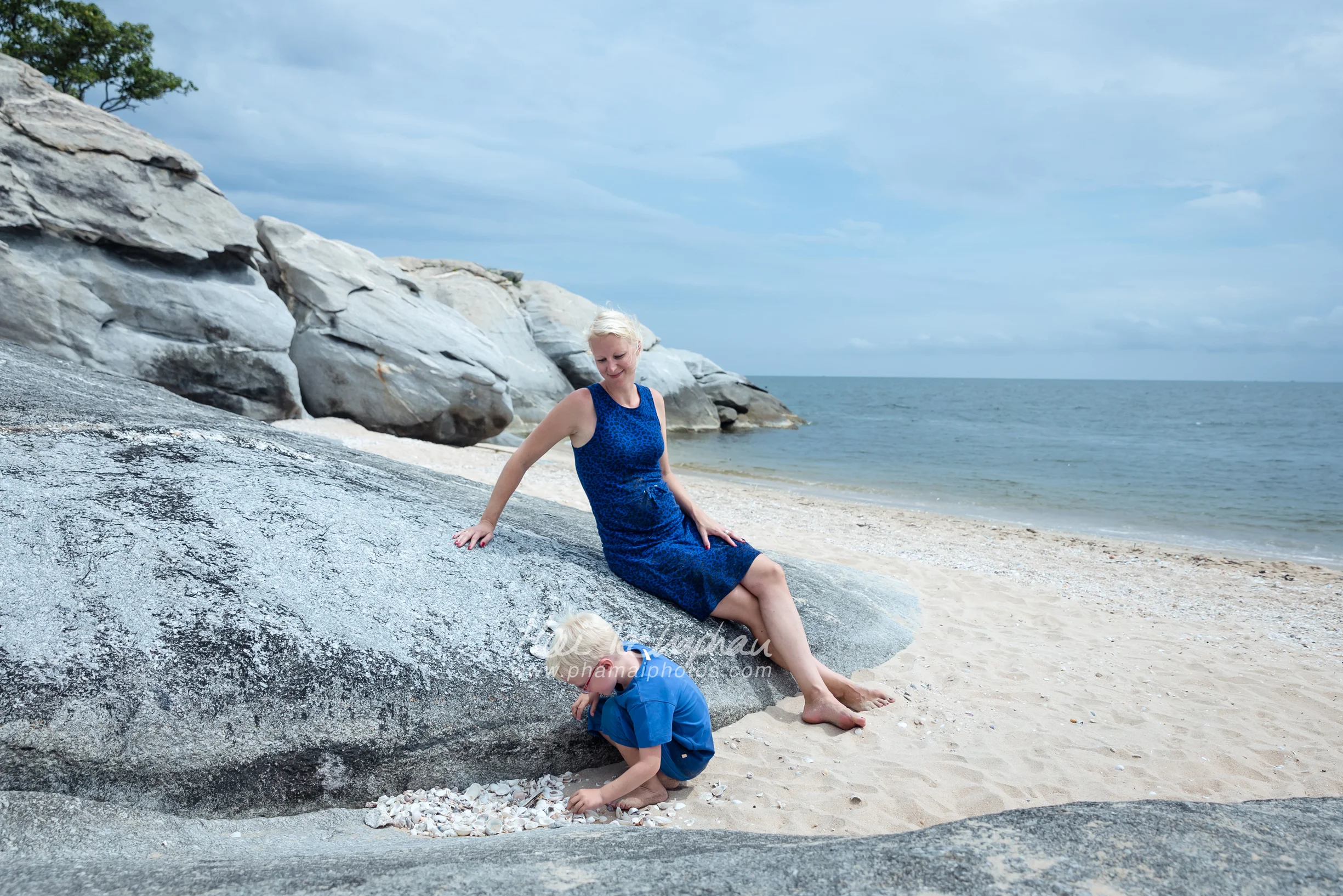 2018_Family_Vacation_HuaHin-0386.jpg