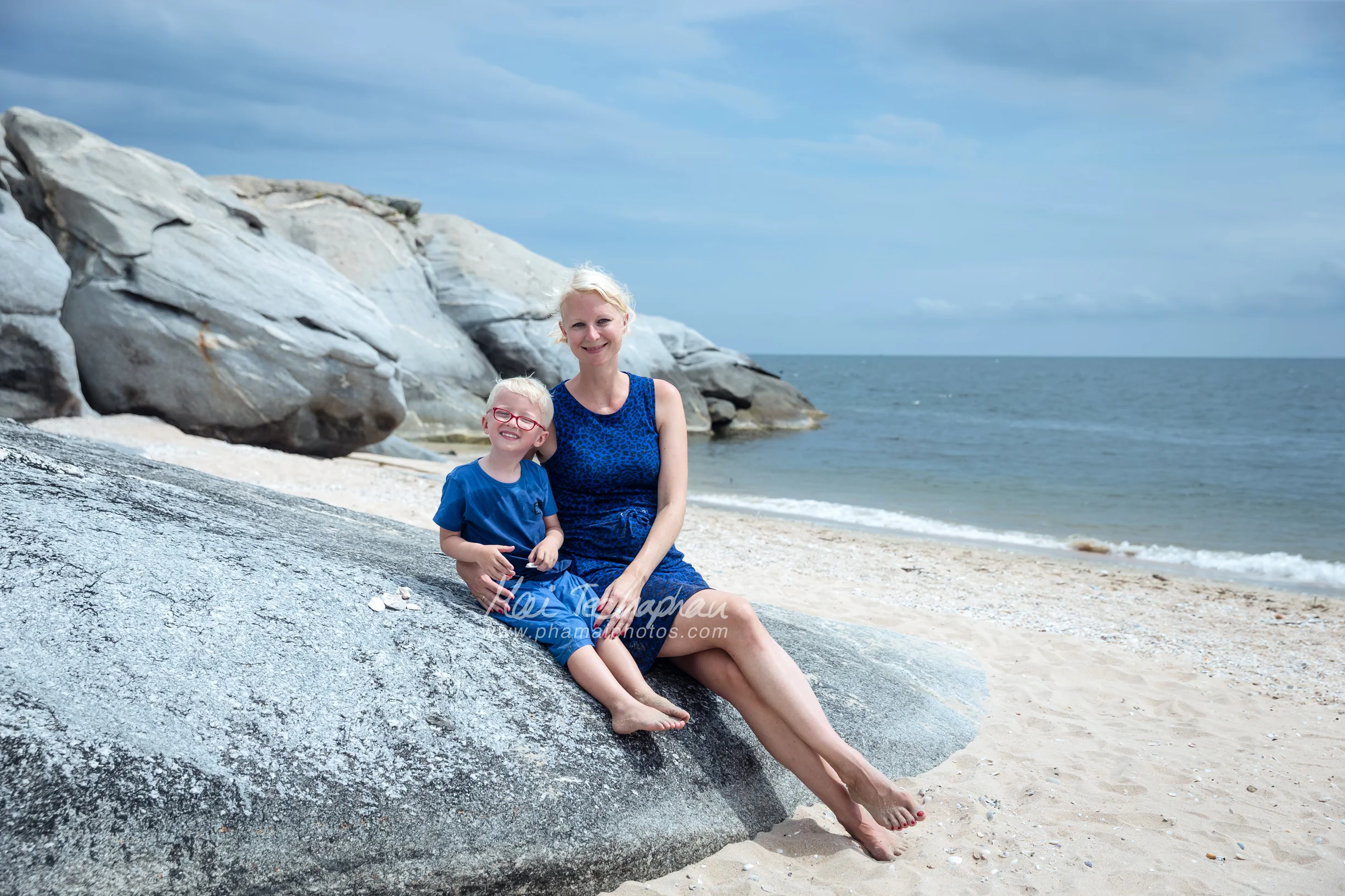 2018_Family_Vacation_HuaHin-0396.jpg