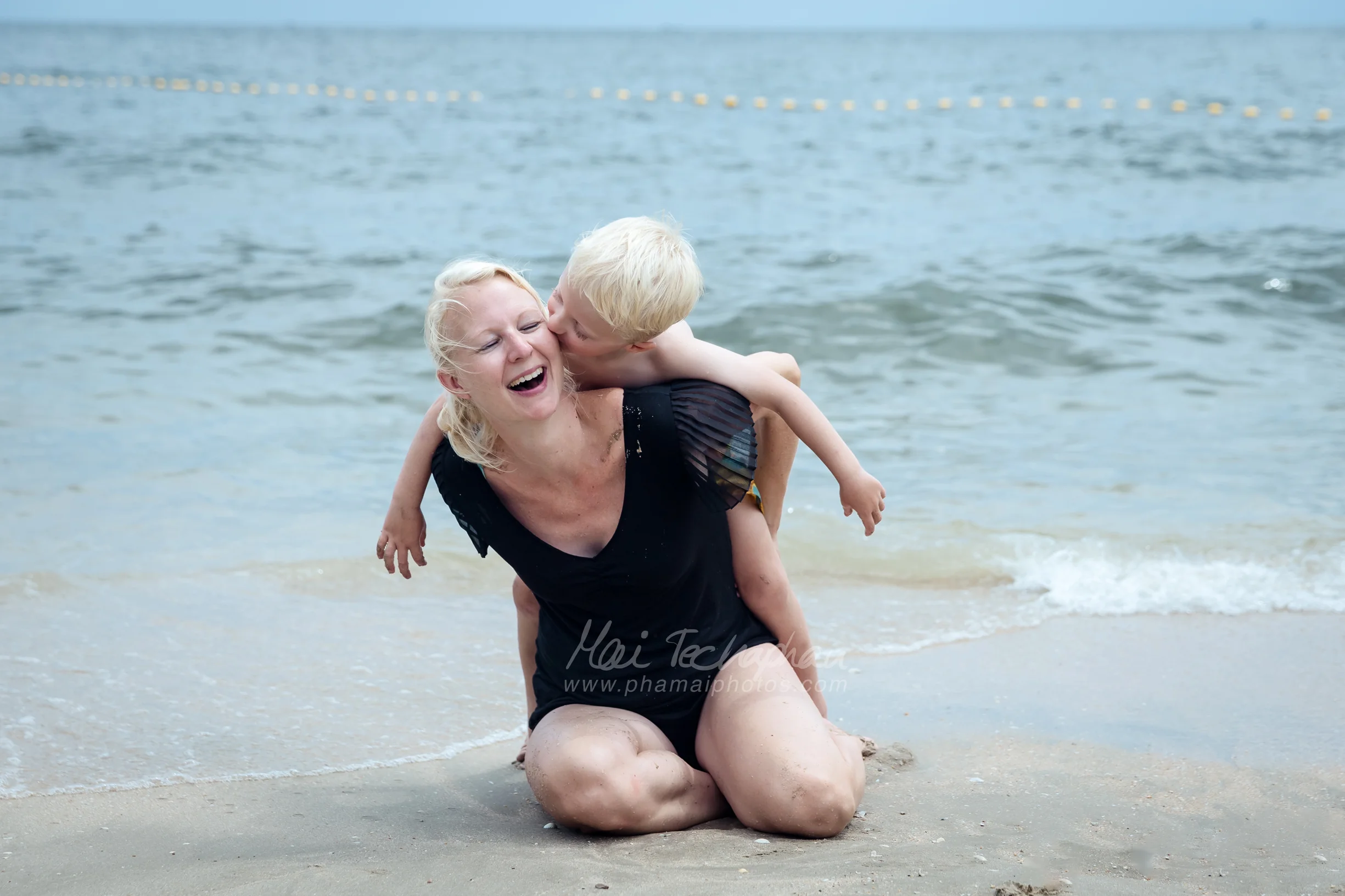 2018_Family_Vacation_HuaHin-0553.jpg