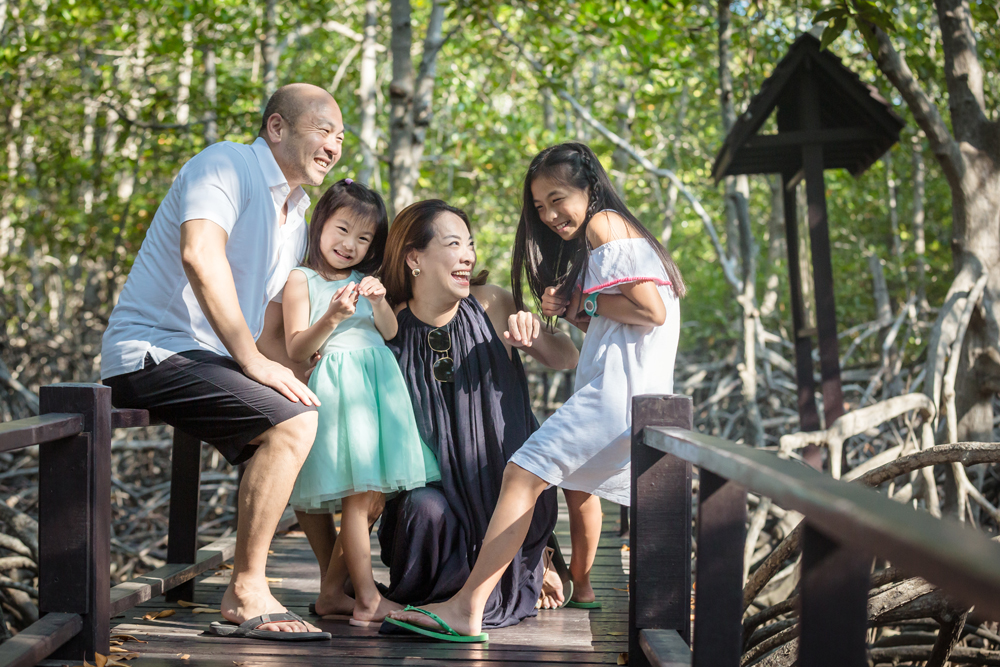  Family Photo Session at Pranburi Forest Park 