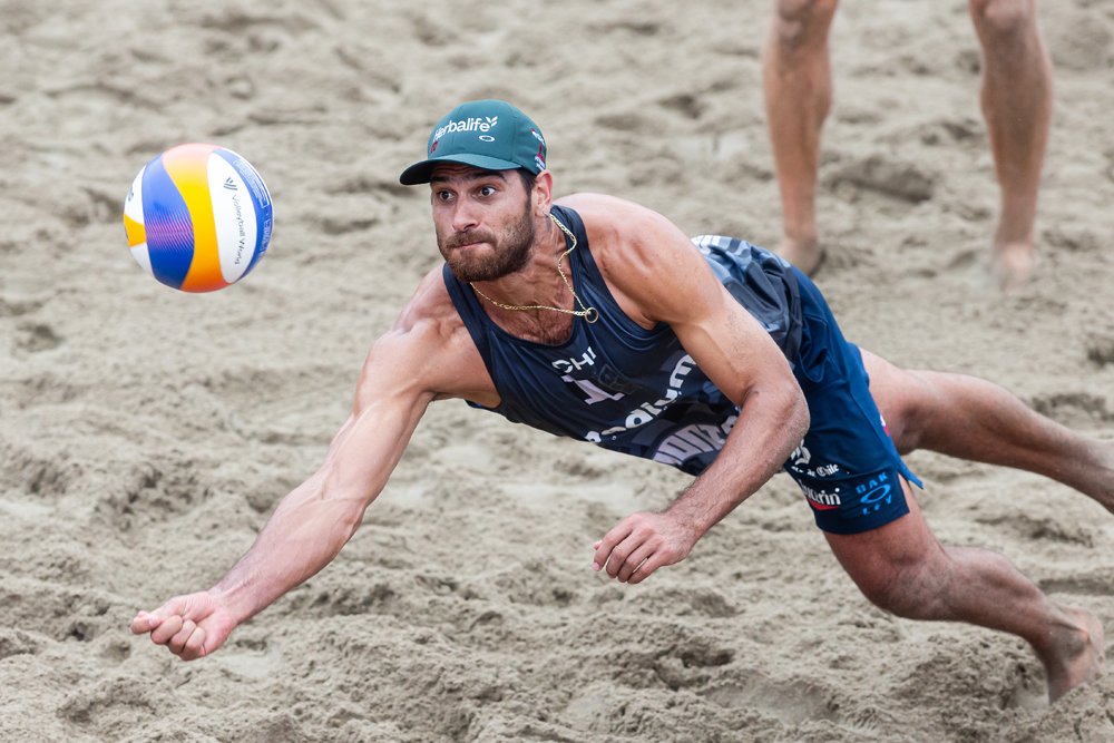 FIVBBeachProTourElite16MontrealnMainDrawDay1-102.jpg