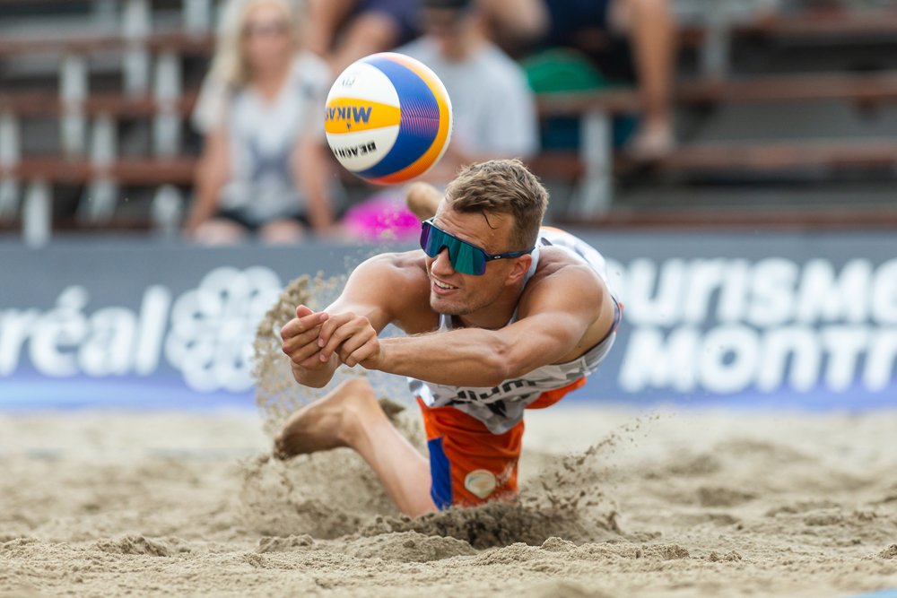 FIVBBeachProTourElite16MontrealnMainDrawDay2-44.jpg