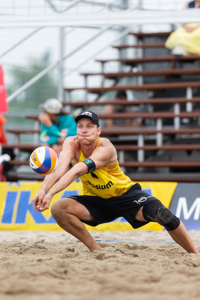 FIVBBeachProTourElite16MontrealnMainDrawDay2-83.jpg