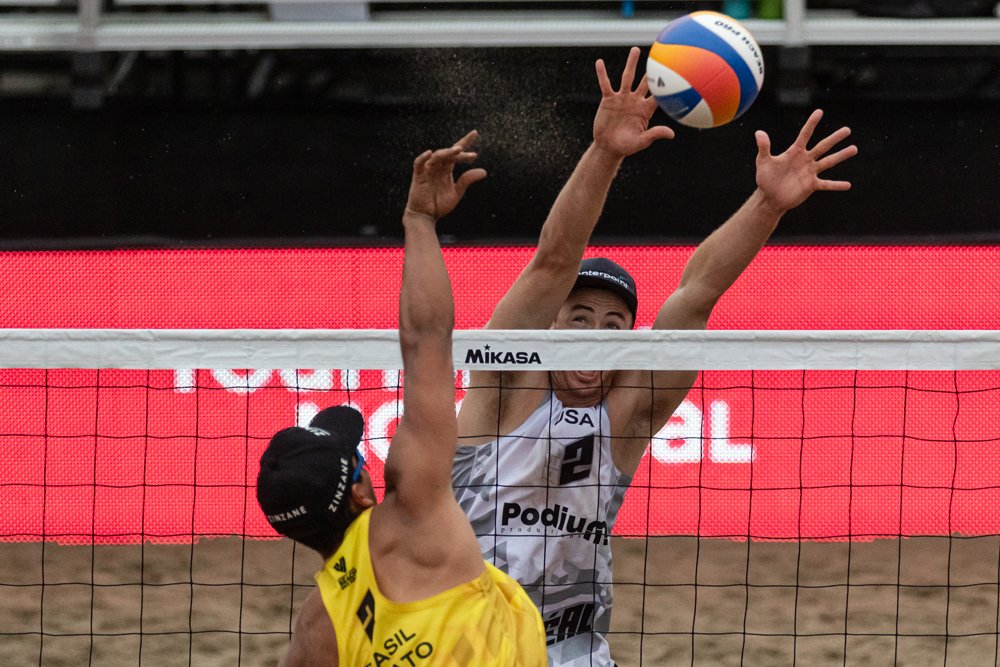 FIVBBeachProTourElite16MontrealnMainDrawDay3-137.jpg