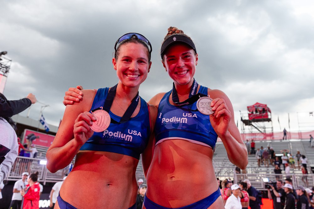 FIVBBeachProTourElite16MontrealnMainDrawDay4-12.jpg