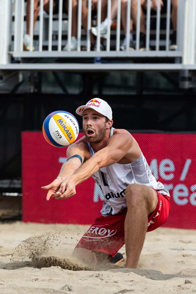 FIVBBeachProTourElite16MontrealnMainDrawDay4-44.jpg