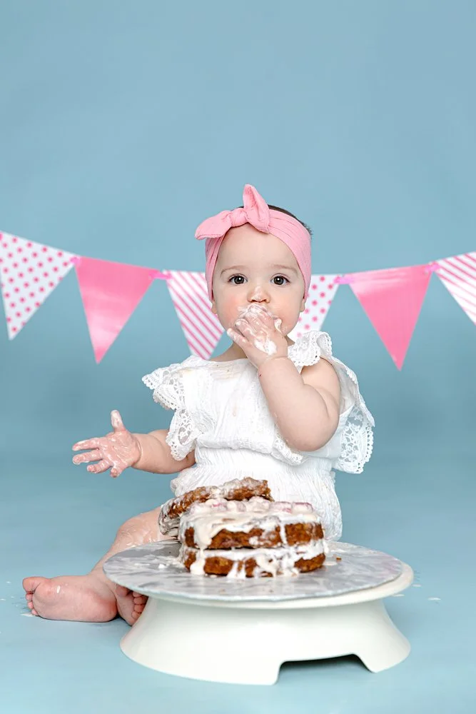 23OCT2022_Emma_CakeSmash-0268.jpg