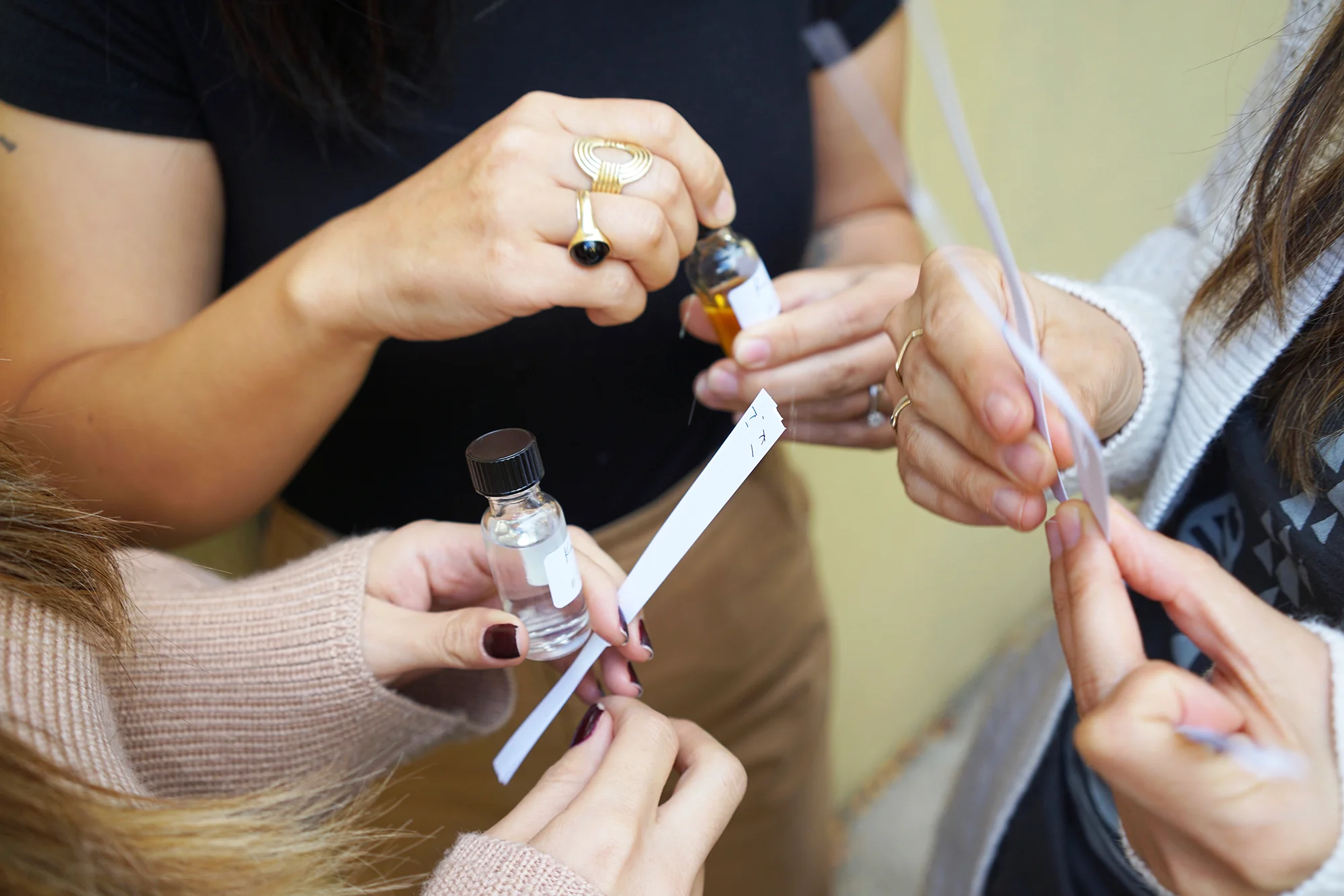 A CUSTOM FRAGRANCE SESSION WITH OUR STUDIOMATE MCMC FRAGRANCES