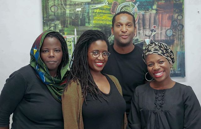 When creatives come together 🖤🖤🖤
.
.
.
Last weekend we were filmed and interviewed by @hfaustino_com and @carolinekamya for Shattered Hues, a series that showcases hidden talent from the African diaspora living here in the Netherlands. The convers