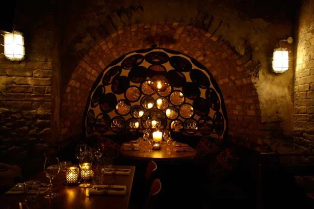 klabodeganegra4jpg.jpg