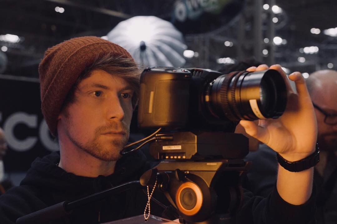 Finally got my hands on a Blackmagic Pocket Cinema Camera 4K at @ukvideoshow at the weekend!
Took my T5 SSD to record some Blackmagic RAW with it! 
New video over on my YouTube channel 👀 link in bio 👆🏻
.
.
.
.
#bmpcc4k #blackmagic #camera @blackma