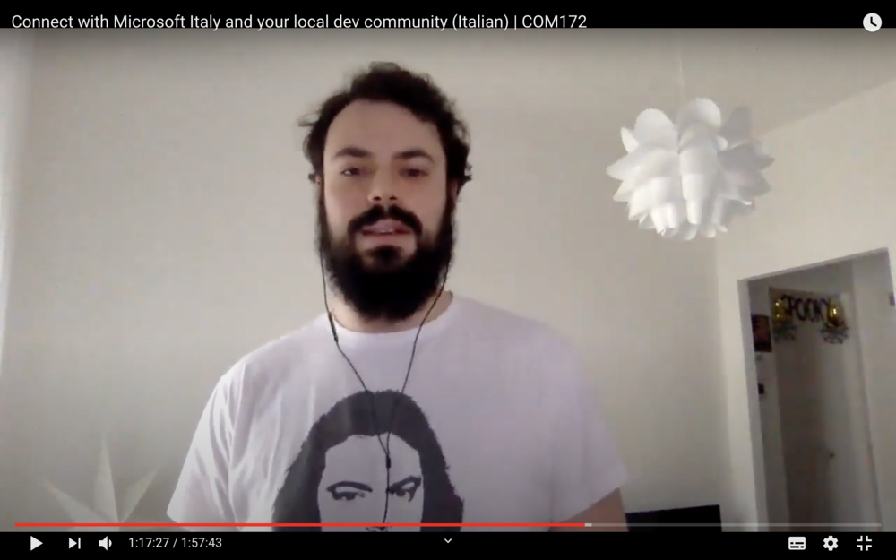 Alessio Biancalana talking about Apache CouchDB