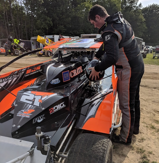 Stephen Kneer Shakes off Rough Night at Albany-Saratoga