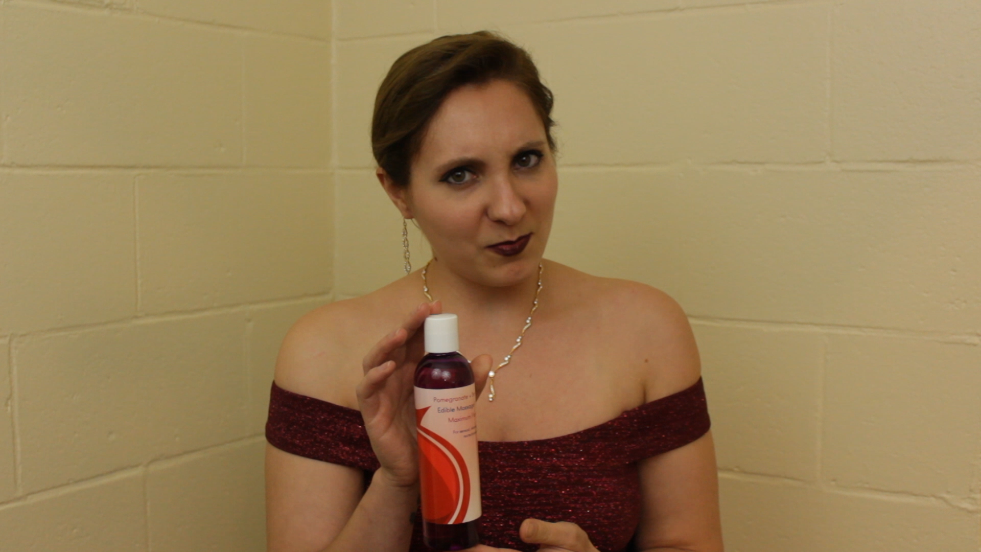 DTWT Episode 19 - Edible Berry Massage Oil