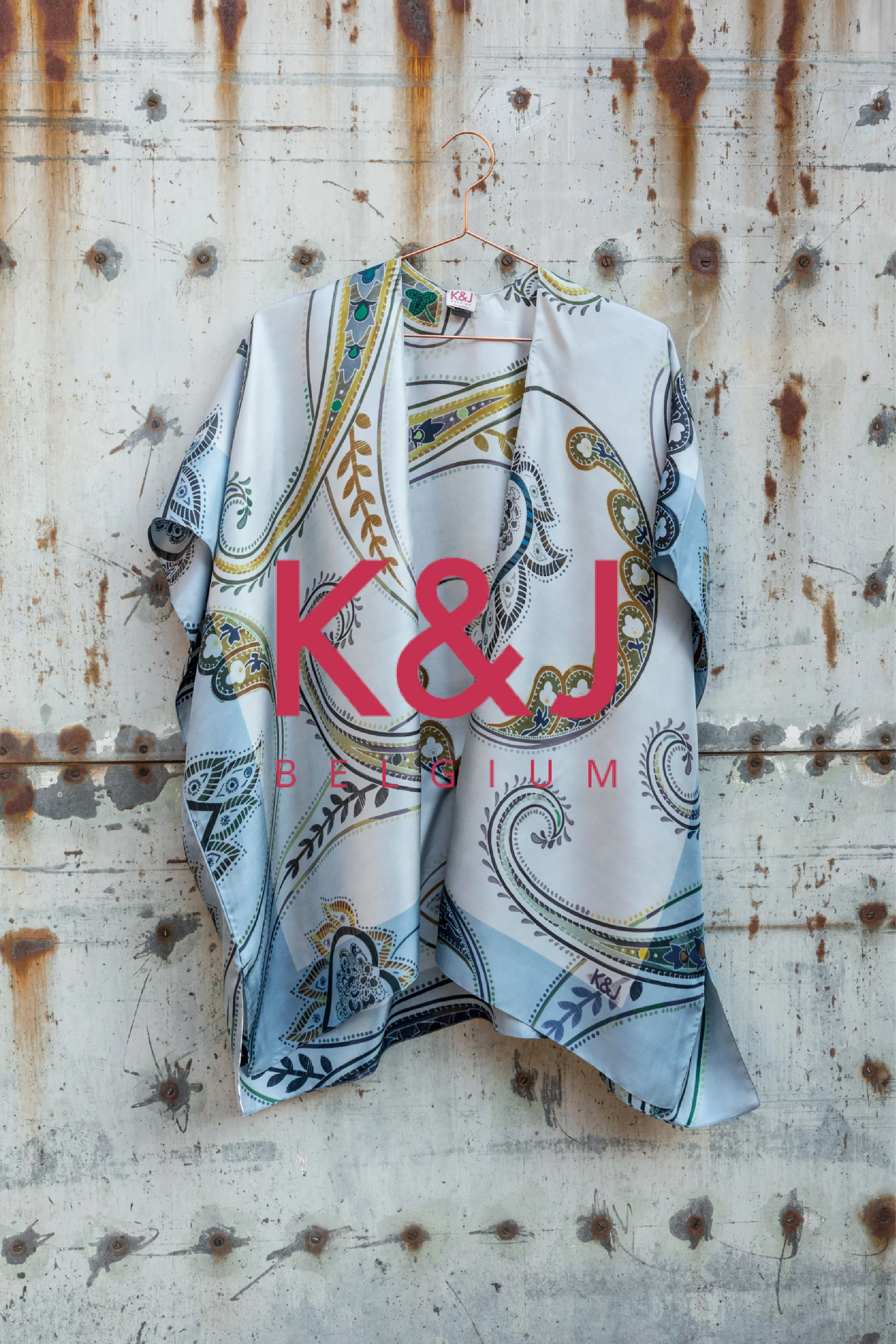 Kate and Jules K & J Young Belgian brand of accessories! Be natural, dare to be different and never stop to be a woman! Everything is designed in Belgium and made for 100% in Belgium and Italy.