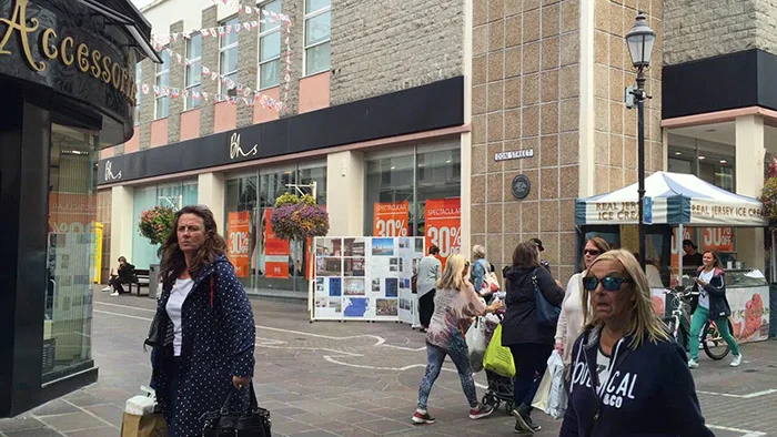street-gallery.jpg