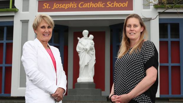 PRINCIPAL CHRIS GLADSTONE, AND NICOLA HEWITT, DEPUTY PRINCIPAL, 2017