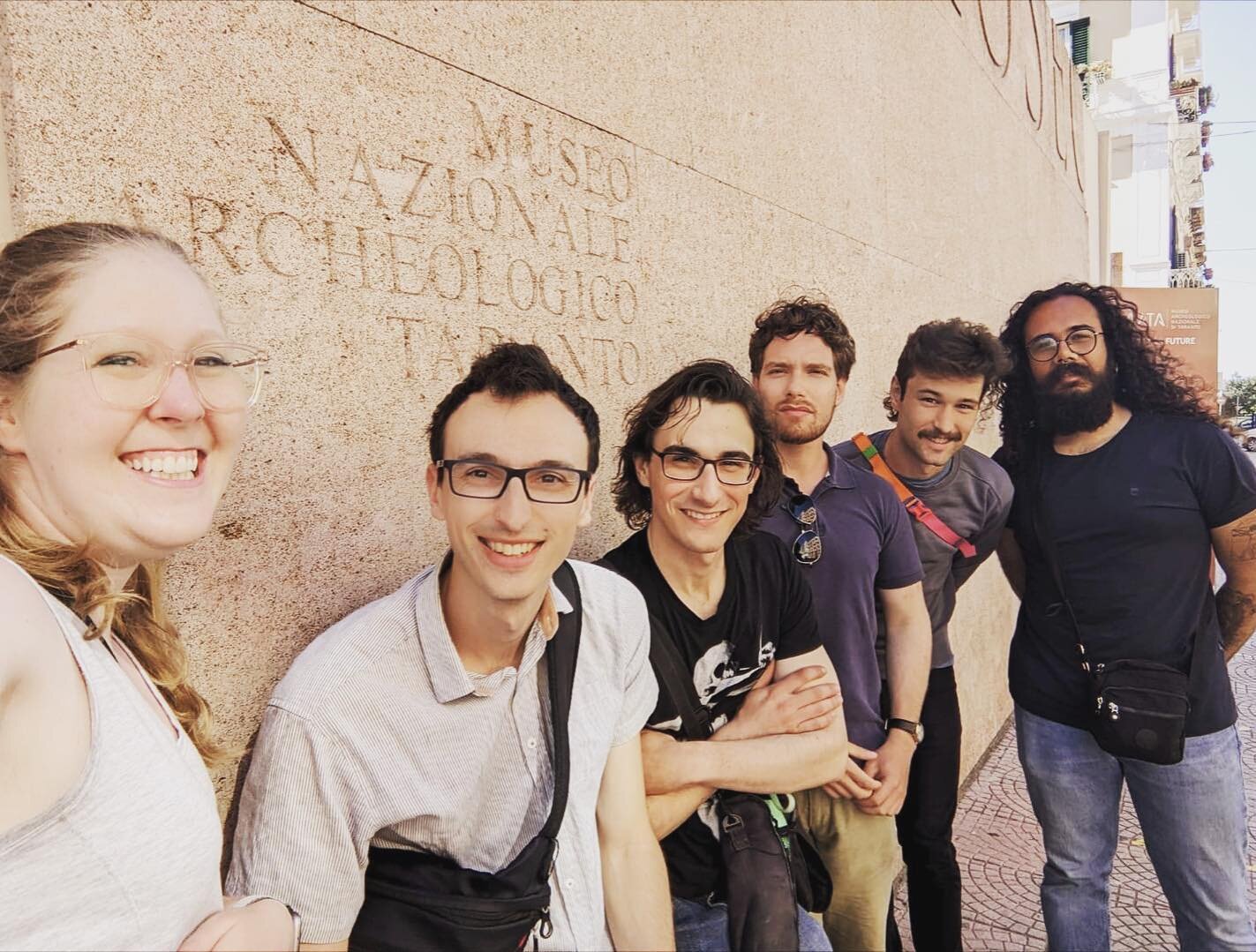 This intrepid and talent group of @mcmasteru, @smuhalifax and @universitadelsannio scholars visited @museoarcheologiconazionaleta, crossing over from #basilicata into #puglia. All part of their fieldwork and graduate research. #roguearchaeologists #a