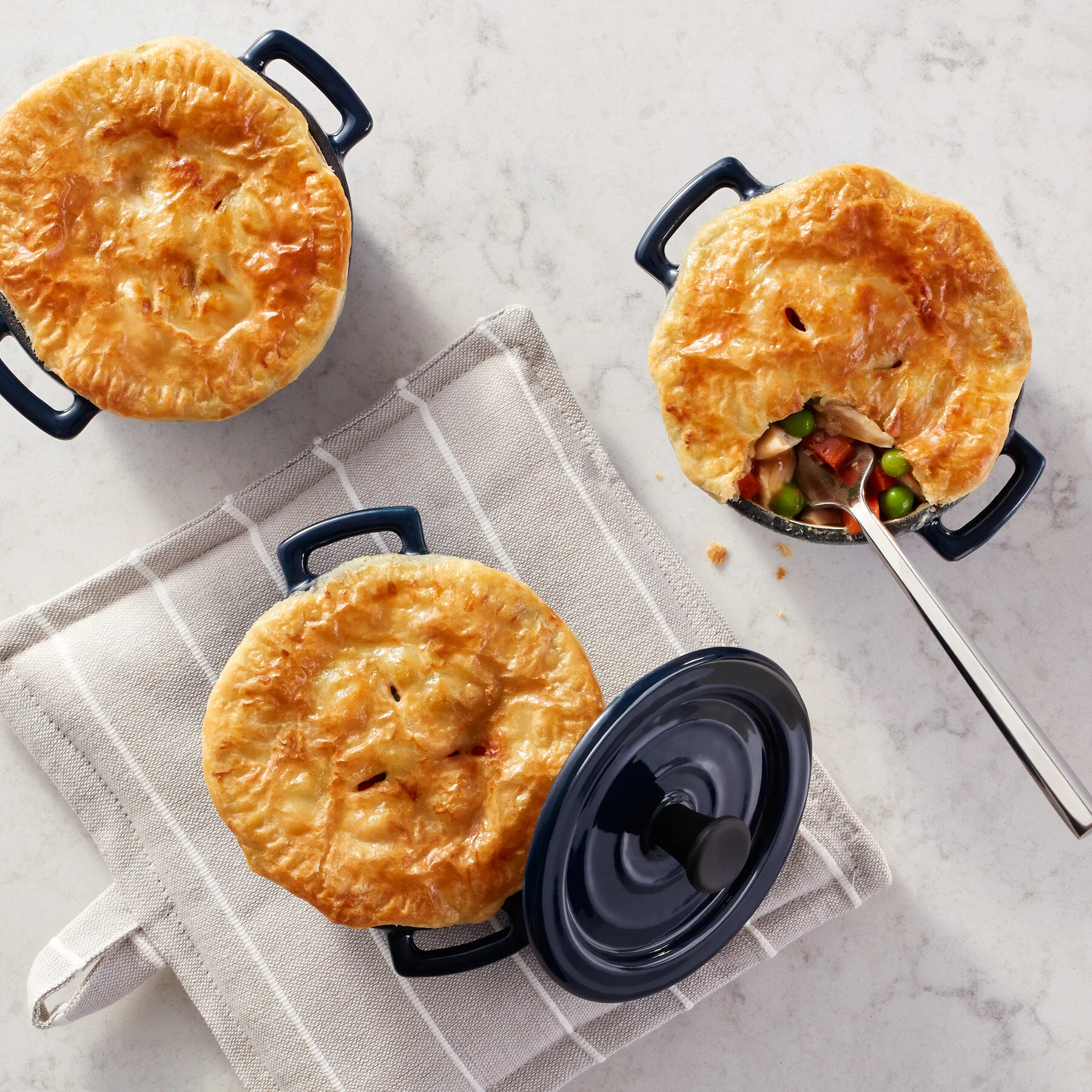 C-001352-01-060_Grocery_Nov_Leftovers_SB_PotPies.jpg