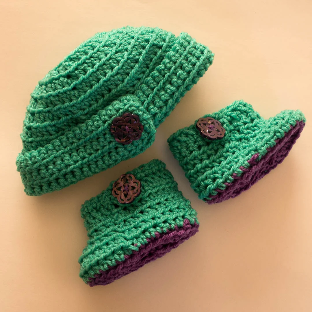baby hat and booties-5.jpg