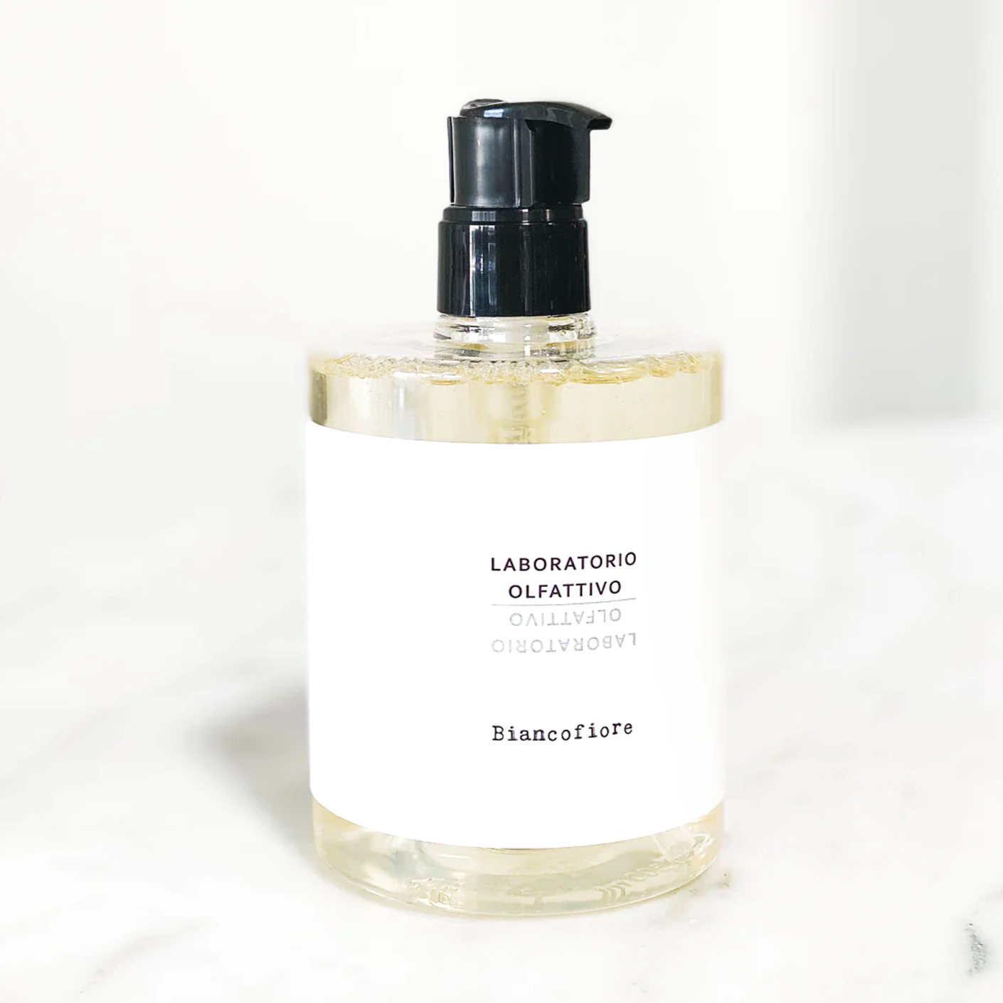 Maison, Inc. Holiday Gifts Laboratorio Olfattivo 1