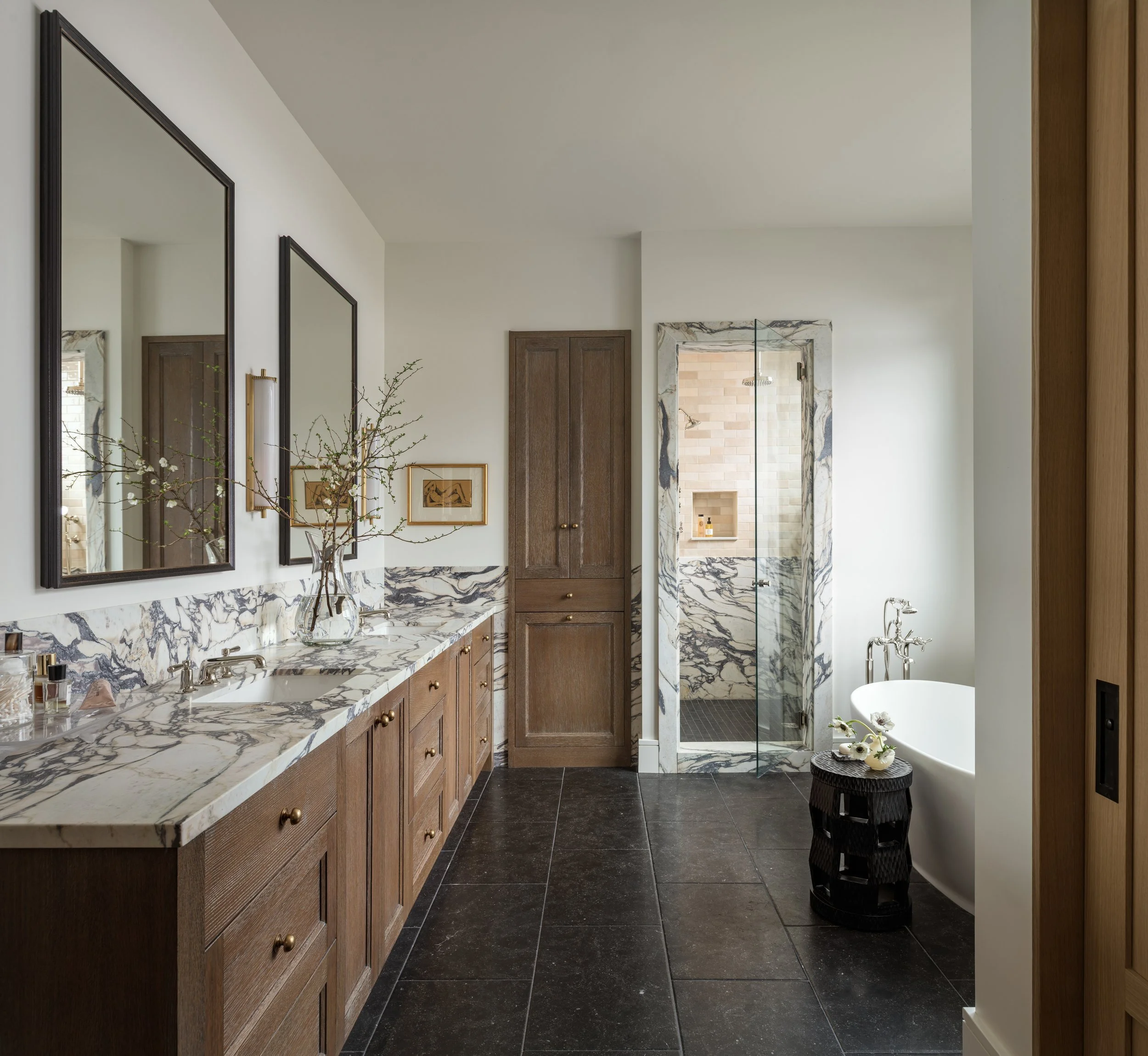 Joelle Nesen, Maison Inc._Sun Valley Primary Bath B.jpg