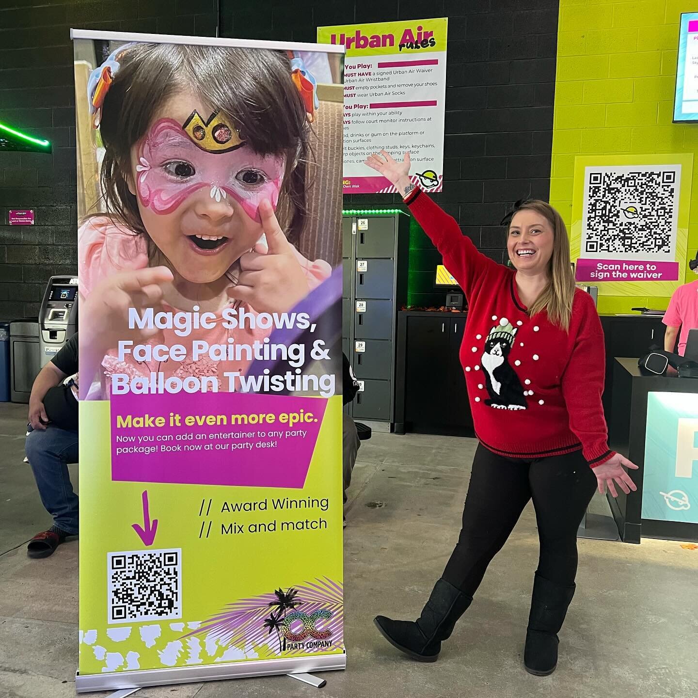 Nothing makes me happier than seeing happy clients with their new marketing material! 🤩

Kari, owner of @ocpartycompany is now working with @uafullerton by bringing her award-winning children&rsquo;s entertainment to the adventure park&rsquo;s party