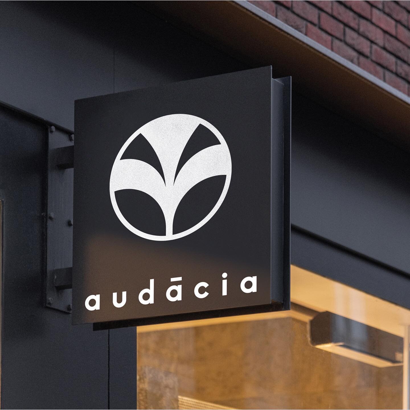 Environmental signage for @audacia.fit

Brand Identity for @audacia.fit⁠
.⁠
.⁠
.⁠
⁠
#brand #branding #graphicdesign #environmentalsignage #shopfront #design #anotherstudio #designinspirations #artdirection #collateral #visualidentity #identitydesign 