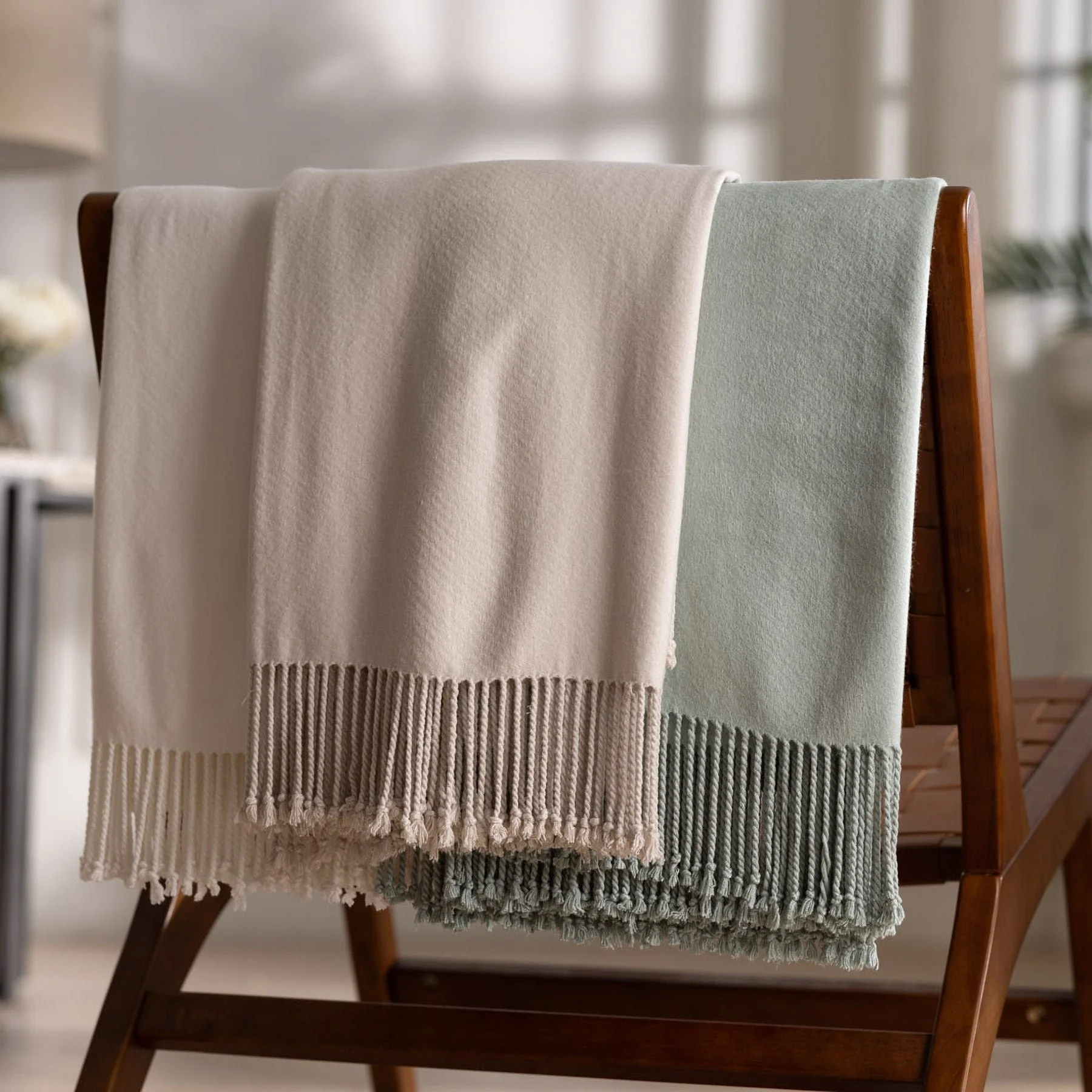 Gardenia Pasha Throw Collection