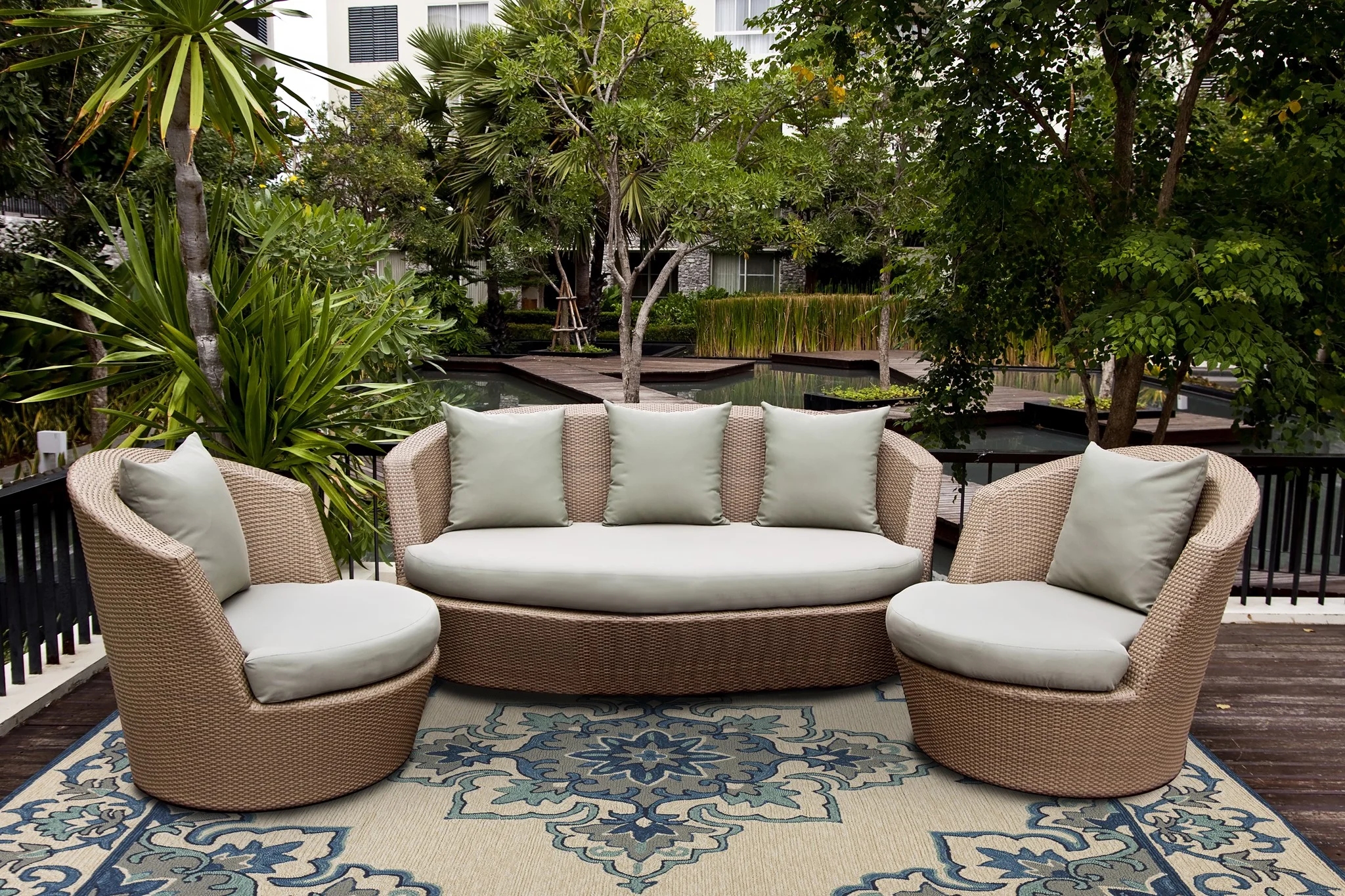 Ivory:Blue Serafina Harbor Indoor:Outdoor Area Rug 6.jpg