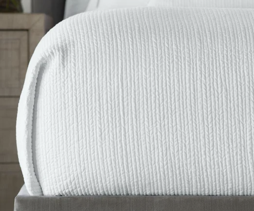 Retro White Cotton Quilted Coverlet Collection