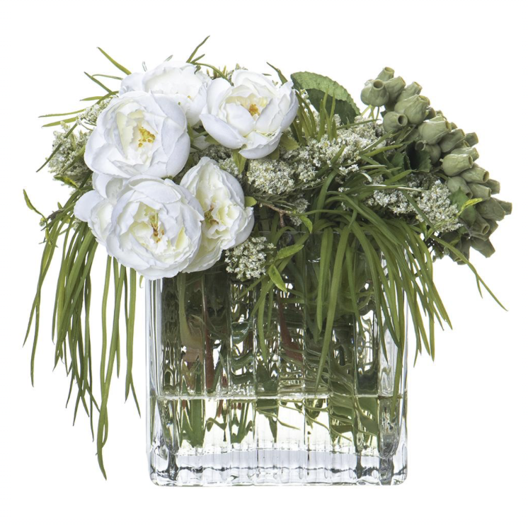 Queen Anne's/Ranun/Berry/Grass in Glass Vase White Green