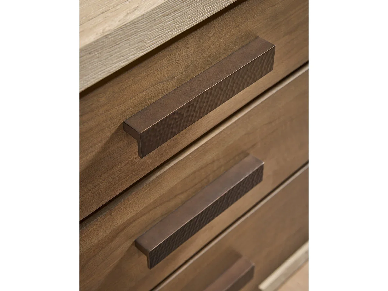 U560A351_Detail_VM2.webp