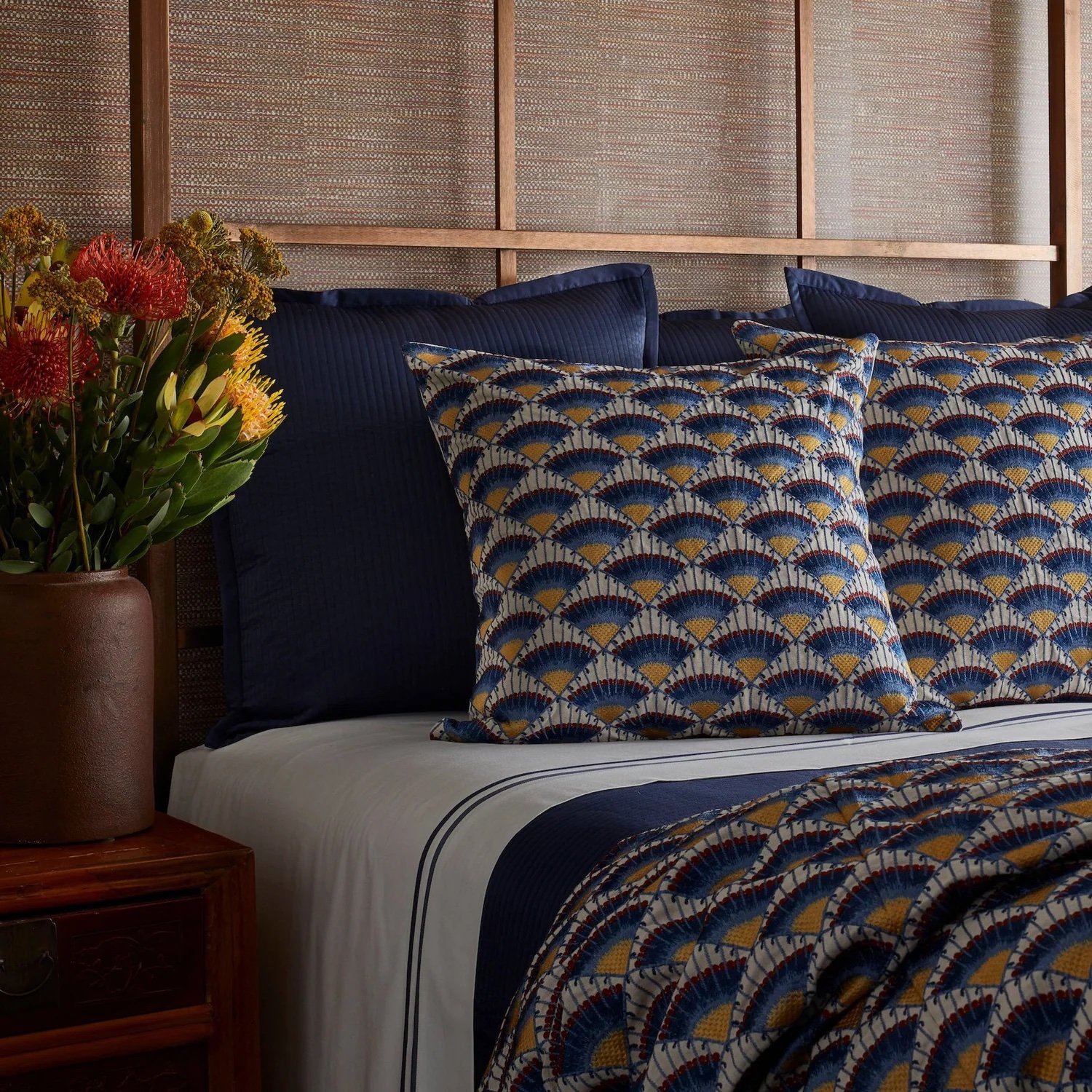 Maiolica_Lifestyle_2_091ba961-56ca-47b4-85db-7f75a4301522_1500x1500_crop_center.jpg
