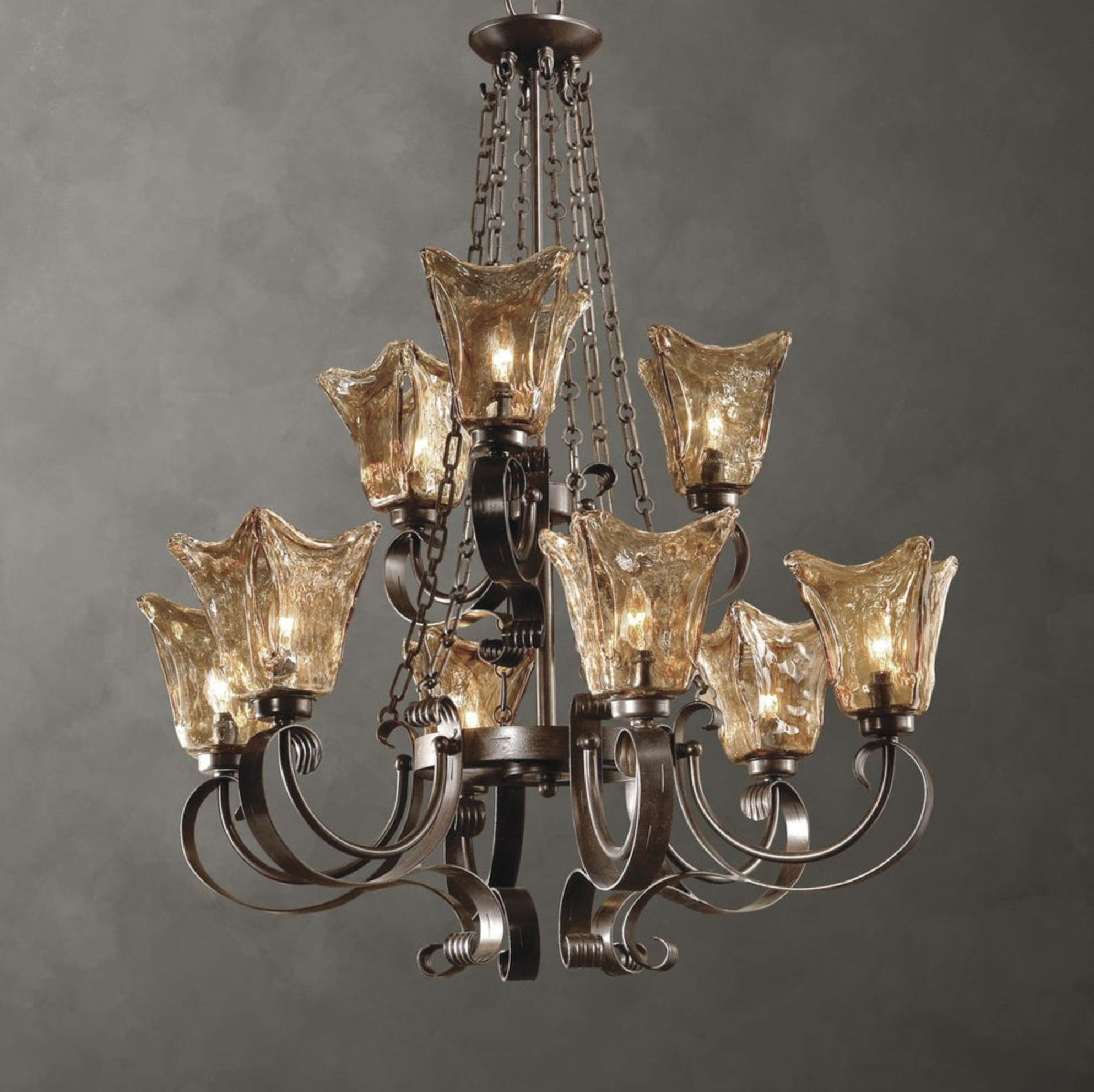 Vetraio 9 Light Chandelier