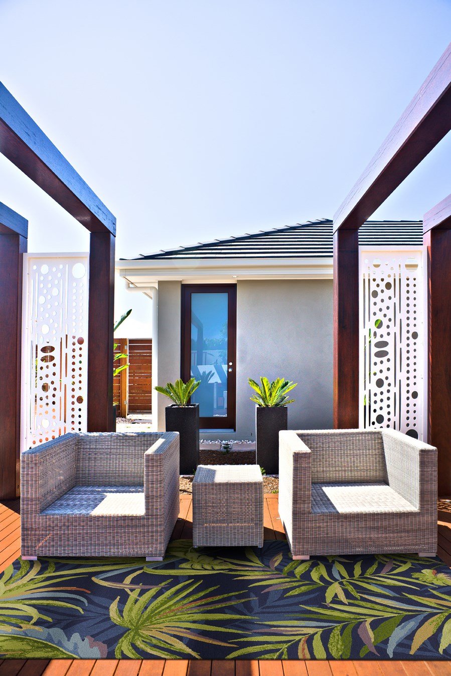 Ink+Blue+Playa+Harbor+Indoor-Outdoor+Area+Rug+5.jpg