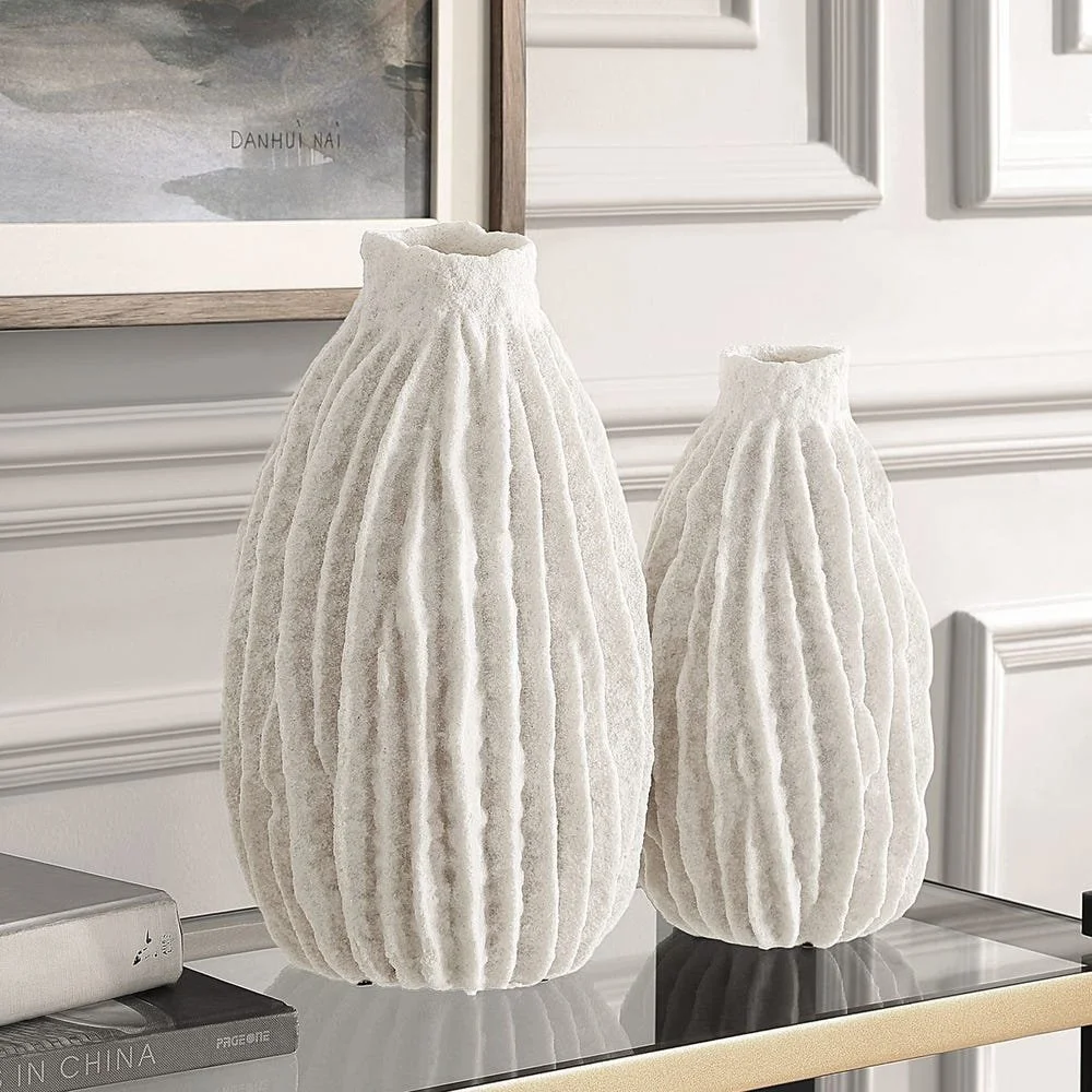 Set of 2 Ivory Ridge Vases