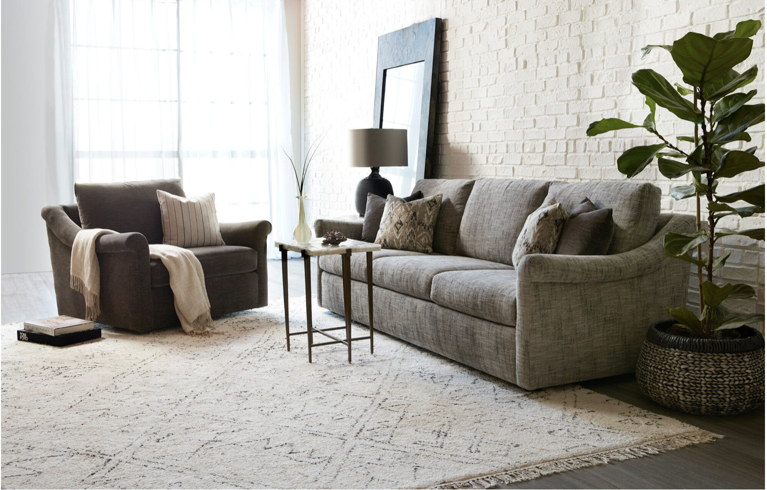 Customizable Danae Grand Sofa