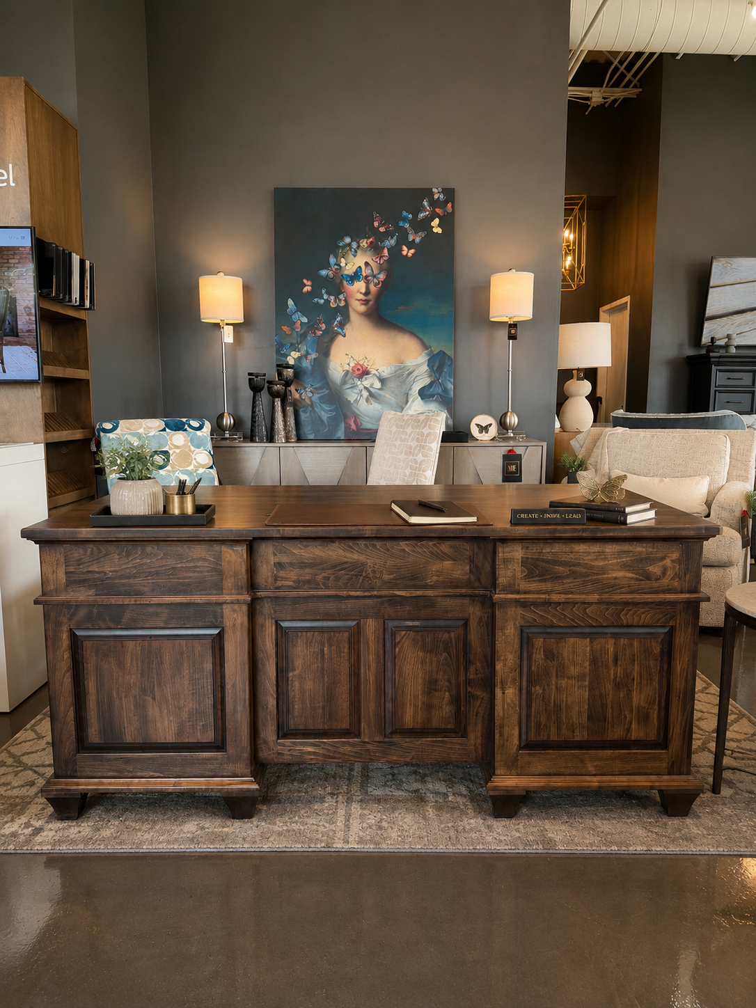 Customizable Reminisce Executive Desk