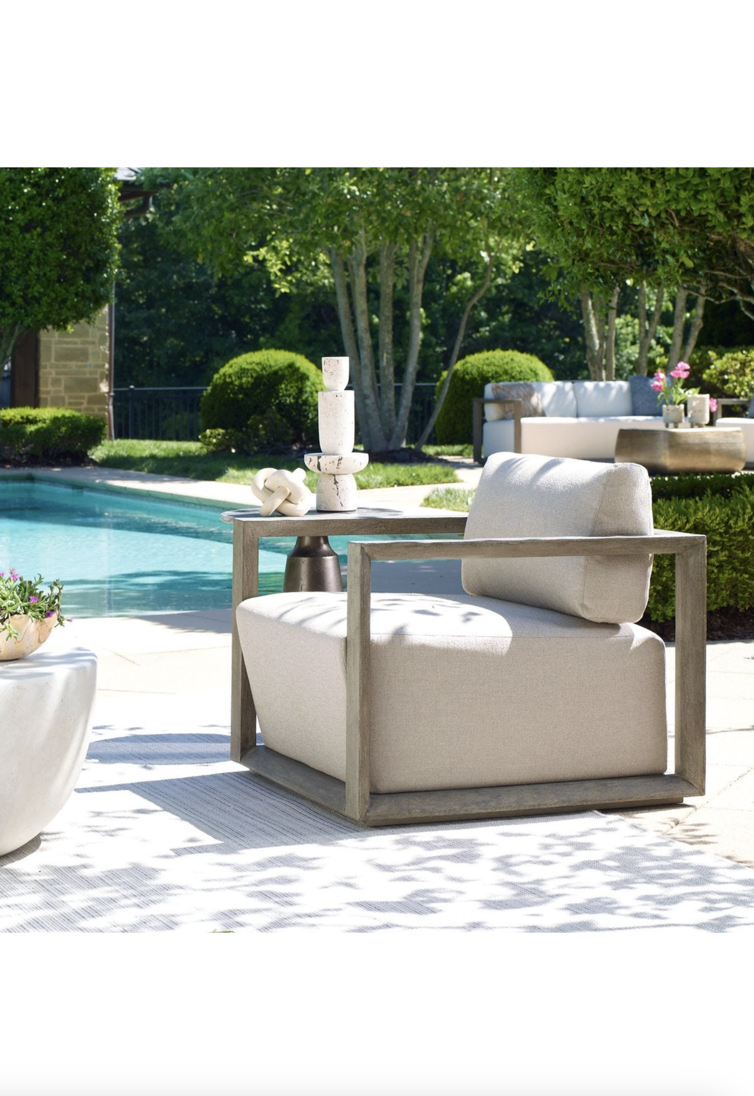 Weathered Gray/Dove Remsen Outdoor Lounge Chair
