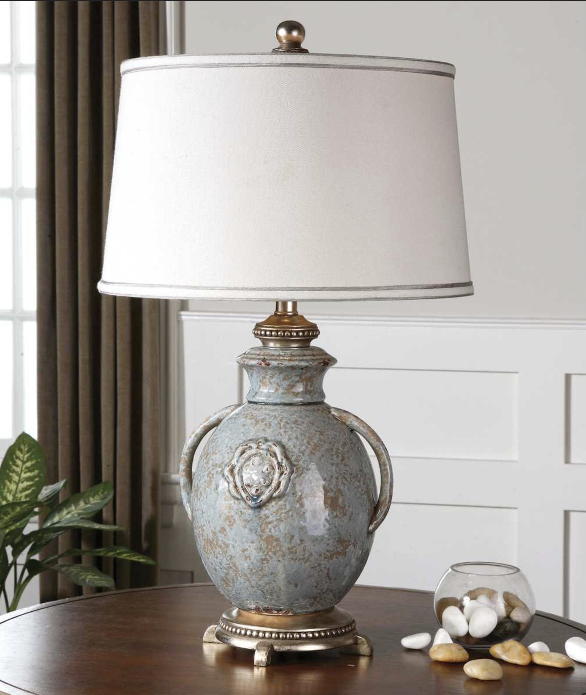 Cancello Table Lamp