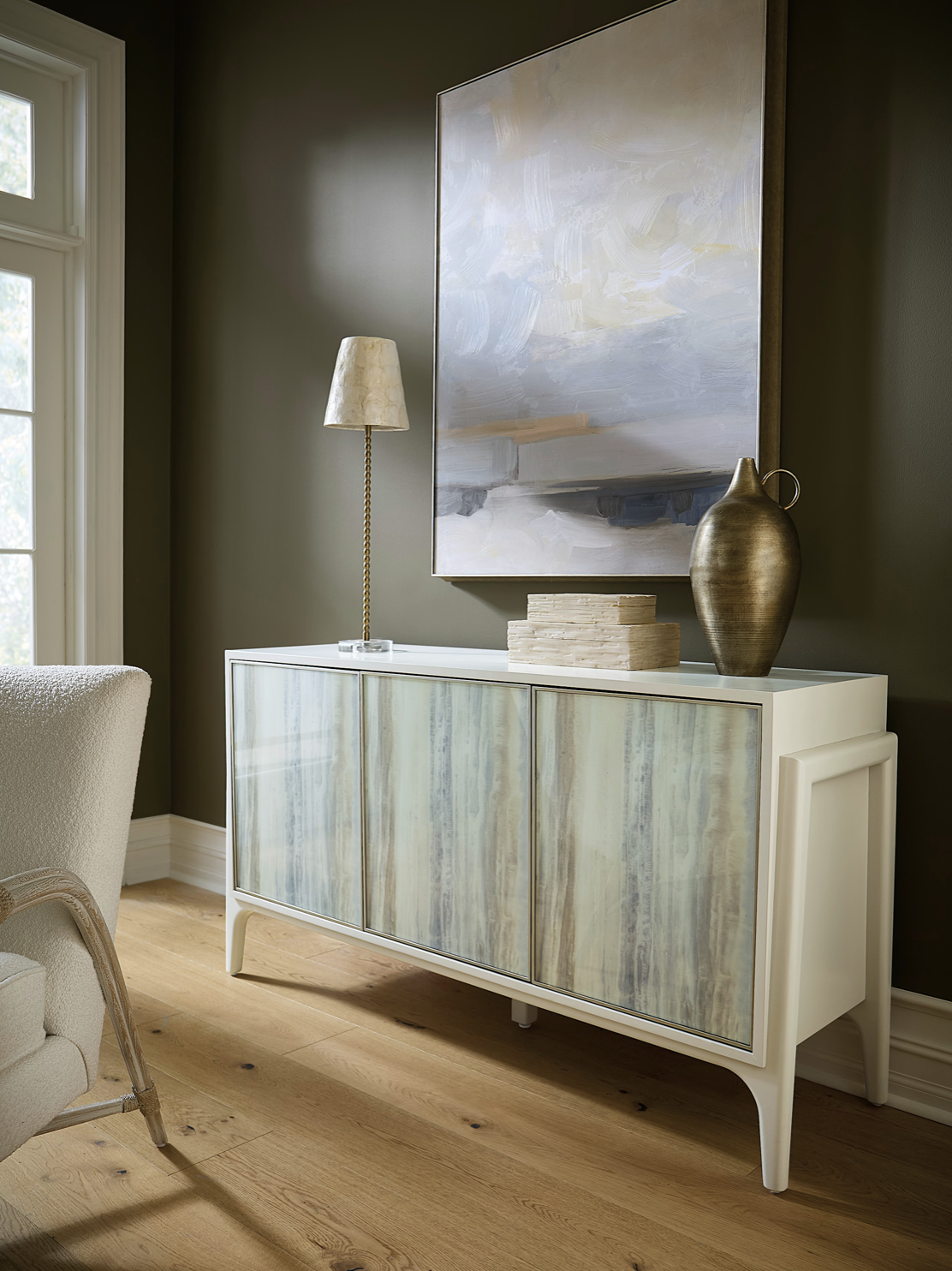 Hera Credenza
