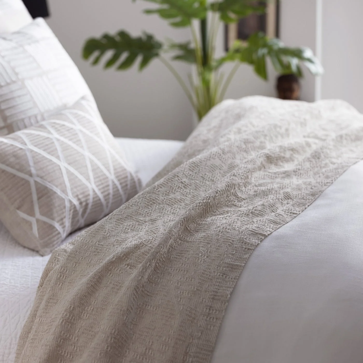 Natural River Cotten/Linen Jacquard Throw Collection