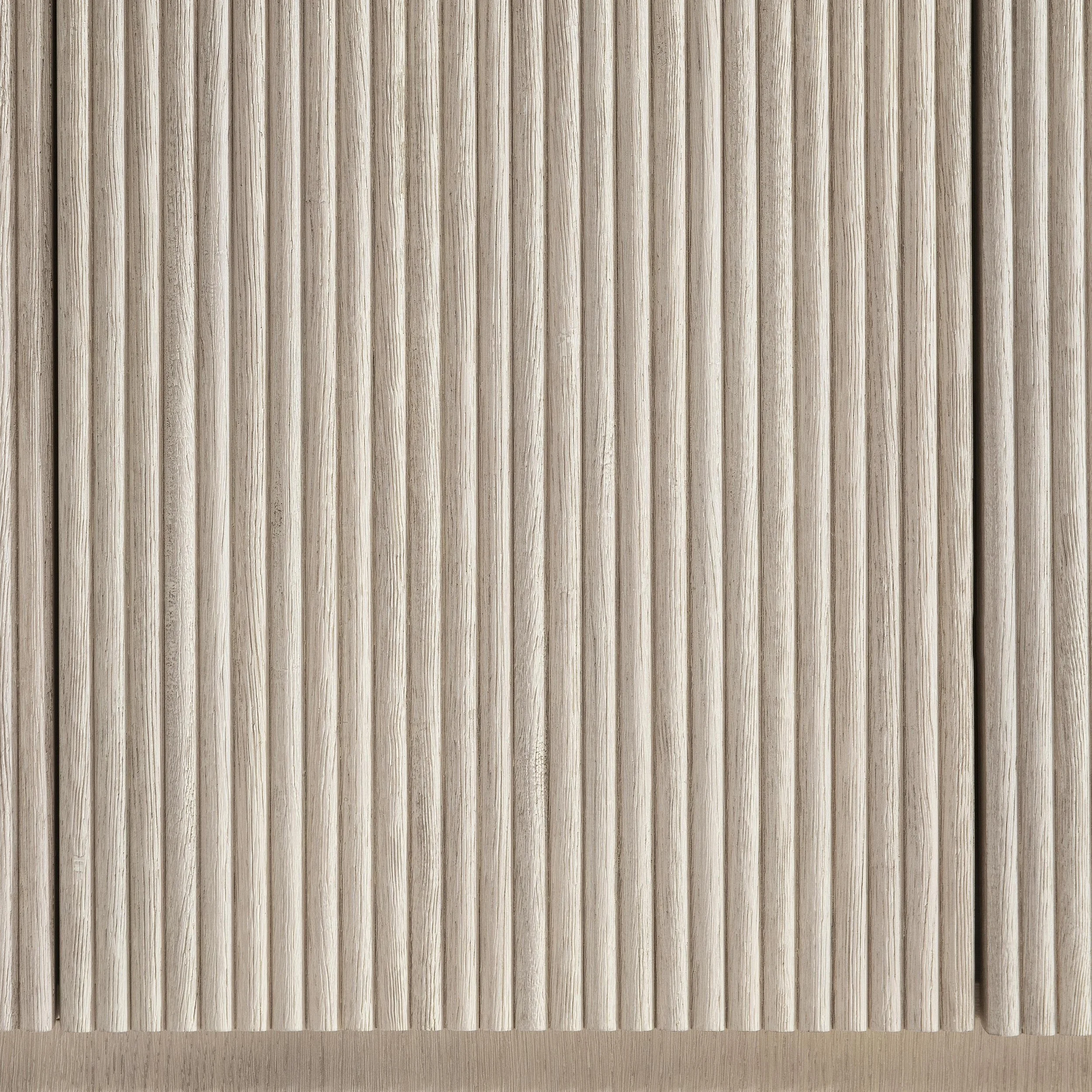 393132_108.jpg