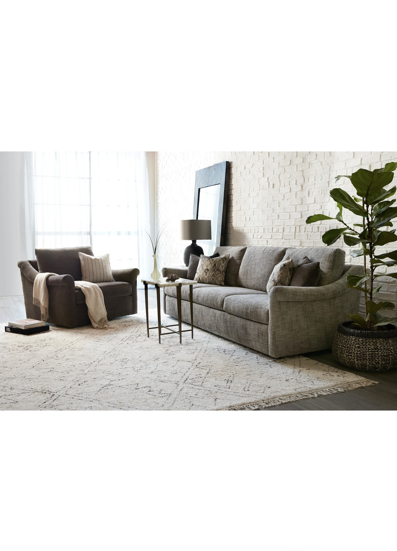 Customizable Danae Grand Sofa